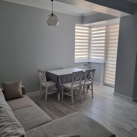 Apartament 2 Camere Eliberarii Constanţa Esterno foto