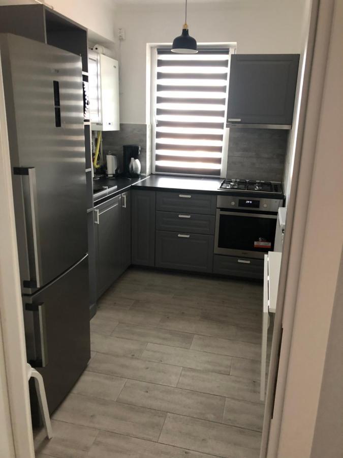 Apartament 2 Camere Eliberarii Constanţa Esterno foto